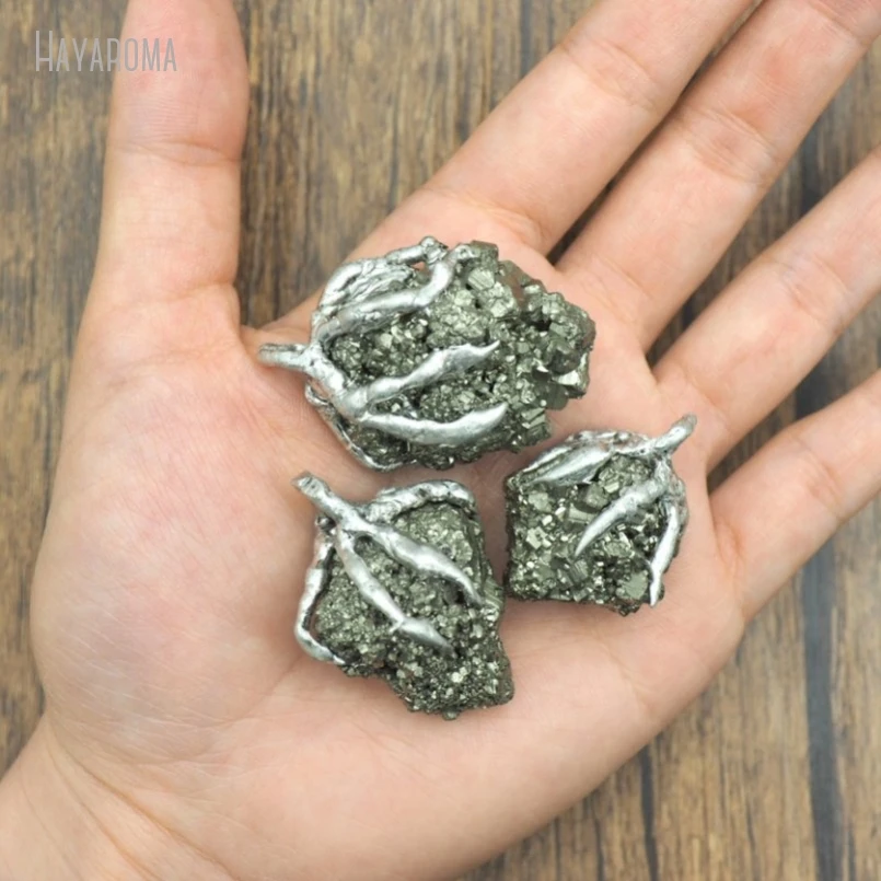 10Pcs Wholesale  Soldered Dragon Claw Free Form Nugget Handmade Jewelry Tin Pyrite Pendant PM50055