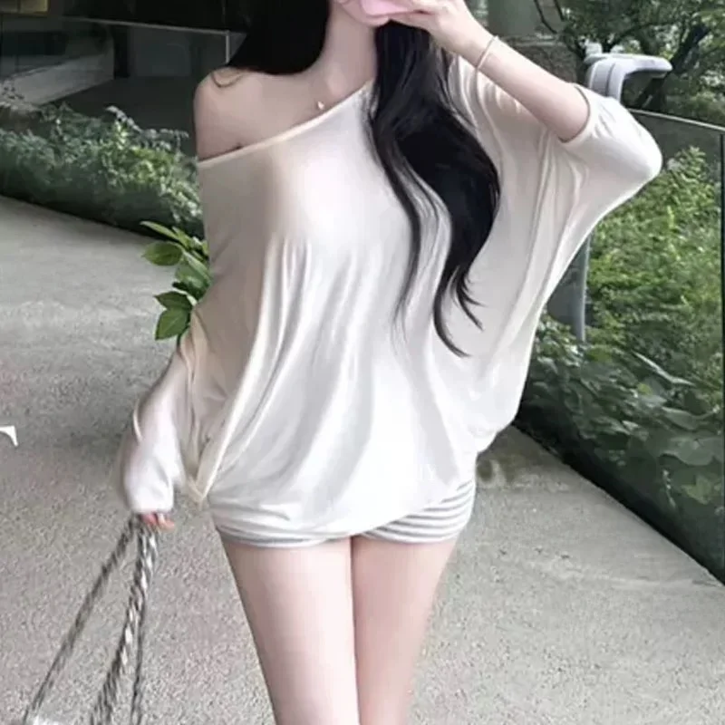 Dongda Gate Fashionable Comfortable Long Sleeve Loose T-Shirt Sexy Clavicle Baring Silhouette Thin Transparent Women's Wear