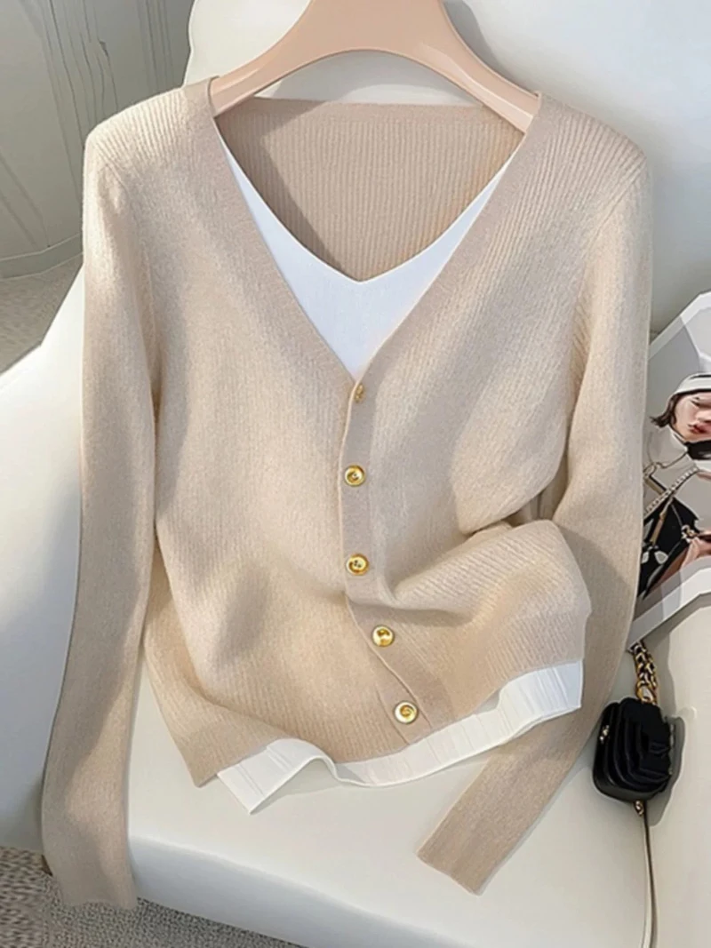 Bomon casual apricot V-neck fake two long-sleeved wool knitwear early autumn women's 2024 new cold department senior feeling top