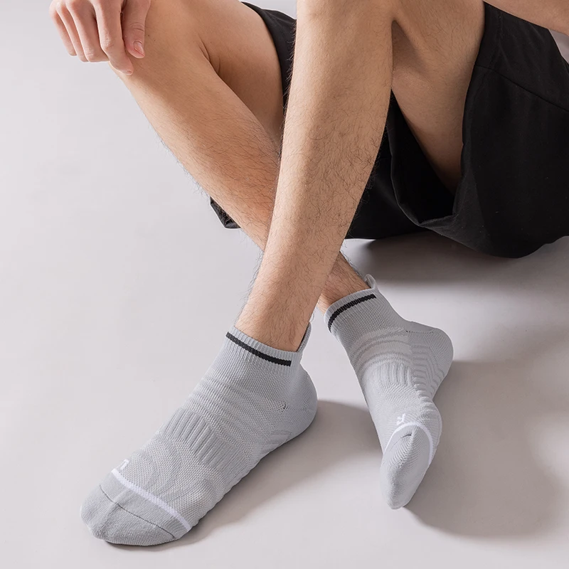 Chaussettes de sport respirantes et antidérapantes, avec coussin, pour l'été, pour course à pied, Marathon, Badminton