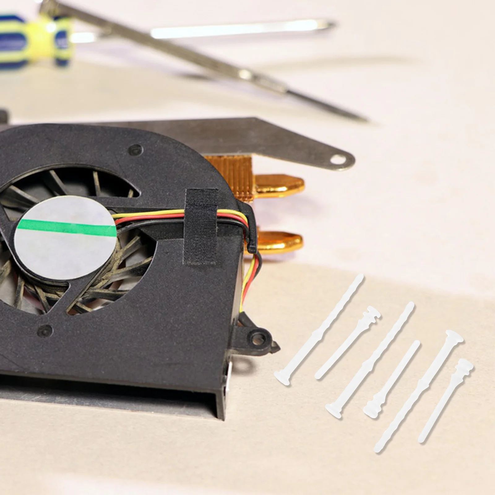 20Pcs 진동 감소 팬 장착 나사 Pc 액세서리 긴 서비스 수명 컴퓨터 케이스 용 부드러운 유연한 Pc 팬 나사 리벳