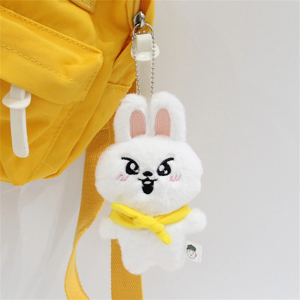 HOT Skzoo ペンダントぬいぐるみ かわいい Skzoo カラフルスカーフペンダント ステイプラッシュ 漫画風ぬいぐるみ人形 おもちゃ 部屋飾り 子供向けギフト