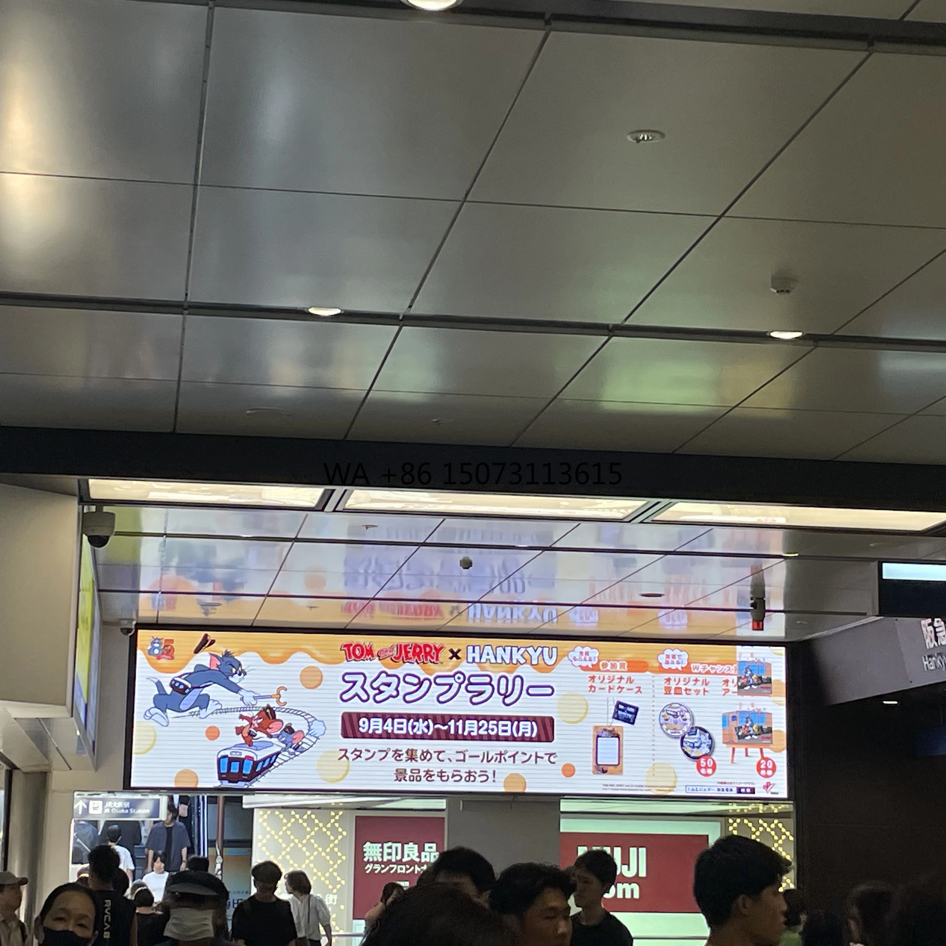 Lionled leading technology P1.56 high-definition high refresh rate indoor store advertising sign panel with aluminum cabinet