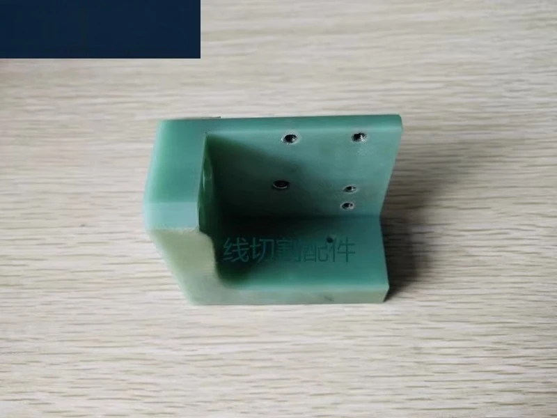 لوحة عزل الأسلاك البطيئة 76X56X66 كتلة عزل الأسلاك البطيئة F308