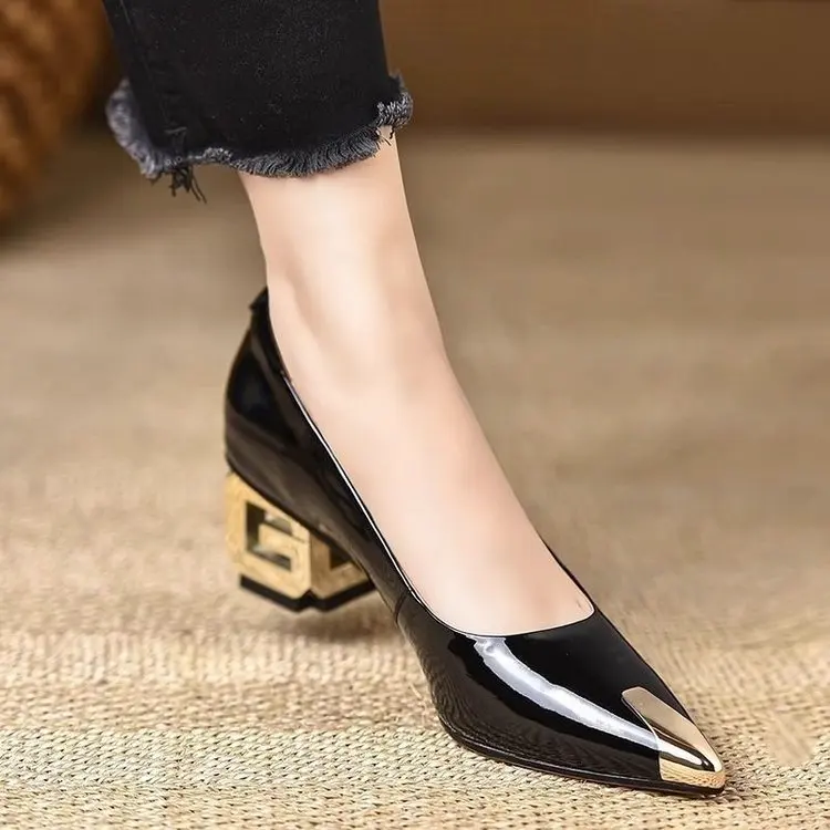 Women's Low-cut Shoes 2025 Spring and Autumn Fashion Low-heeled Pumps Classic Metal Toe Pointed High-heeled Office Shoes. image 3