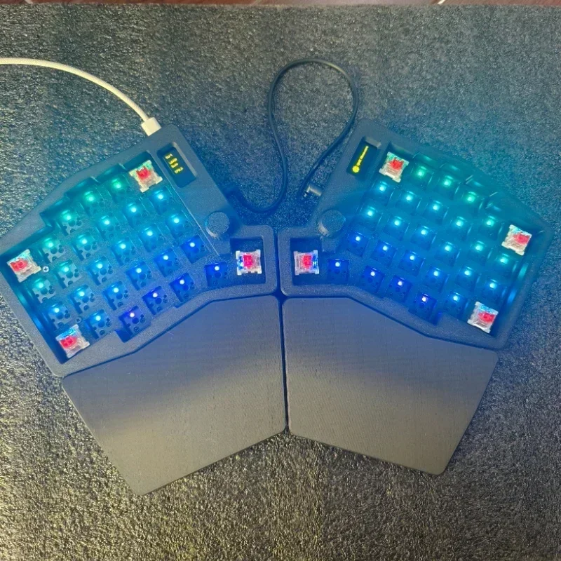 58key Sofle V2 RGB Wired Split Keyboard 66key 2.4G Wireless Split Keyboard Kit Aldebaran Magnetic Hand Support Custom Sofle Kit