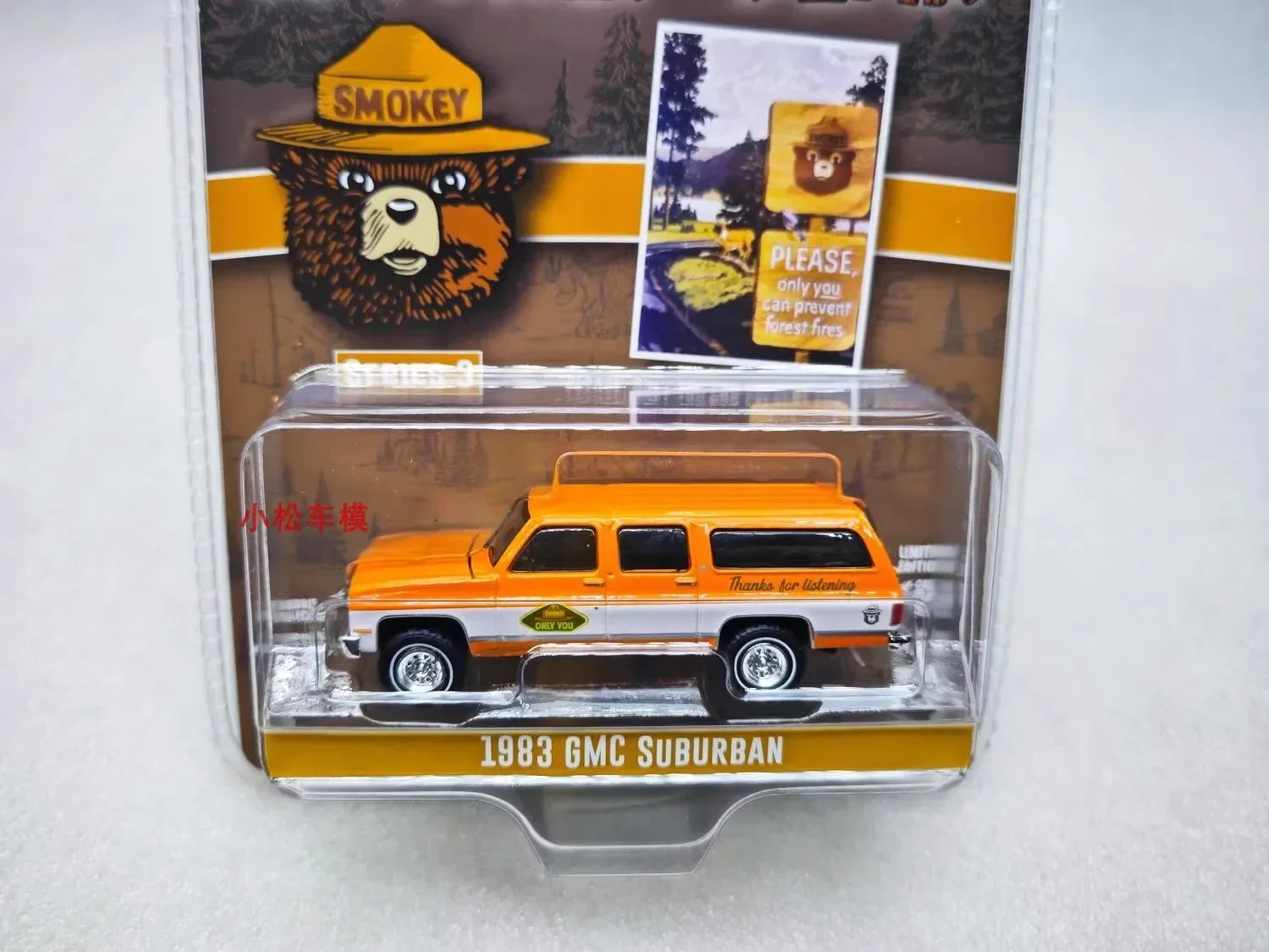 1:64 1983 GMC Suburban Diecast Metal Alloy Model Car Toys For Gift Collection