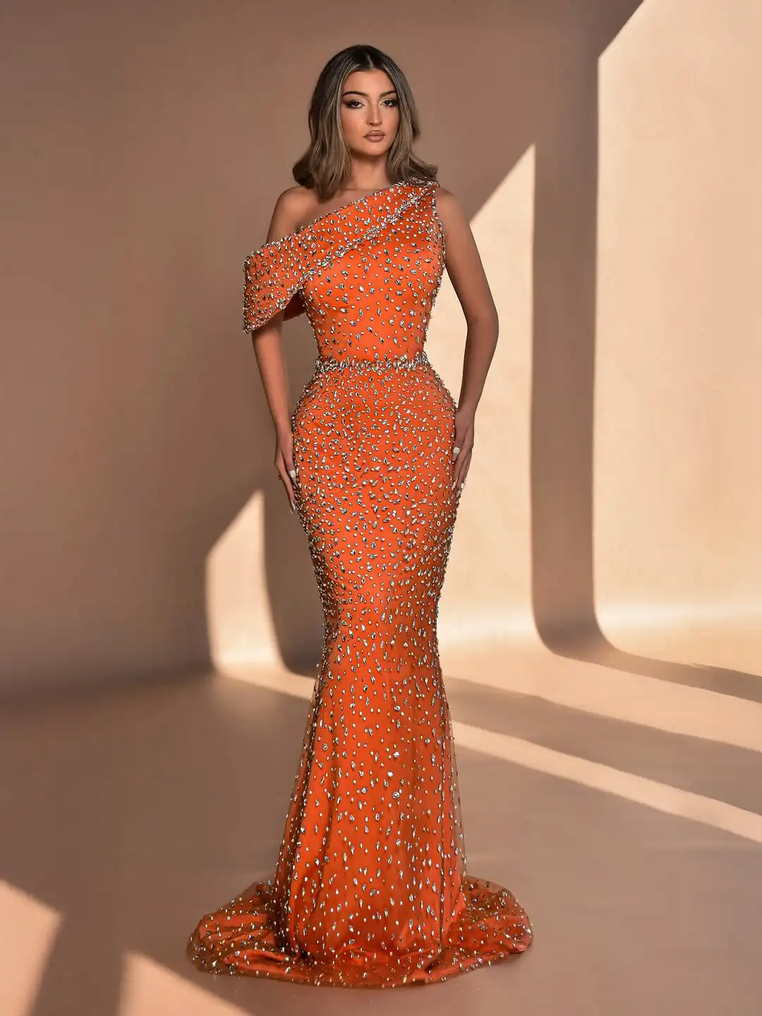 Neues Design, einzigartige Schulter, luxuriös, Kristallperlen, Schärpen, elegant, charmant, Meerjungfrau, Abendkleid, Abschlussball, formelles Partykleid