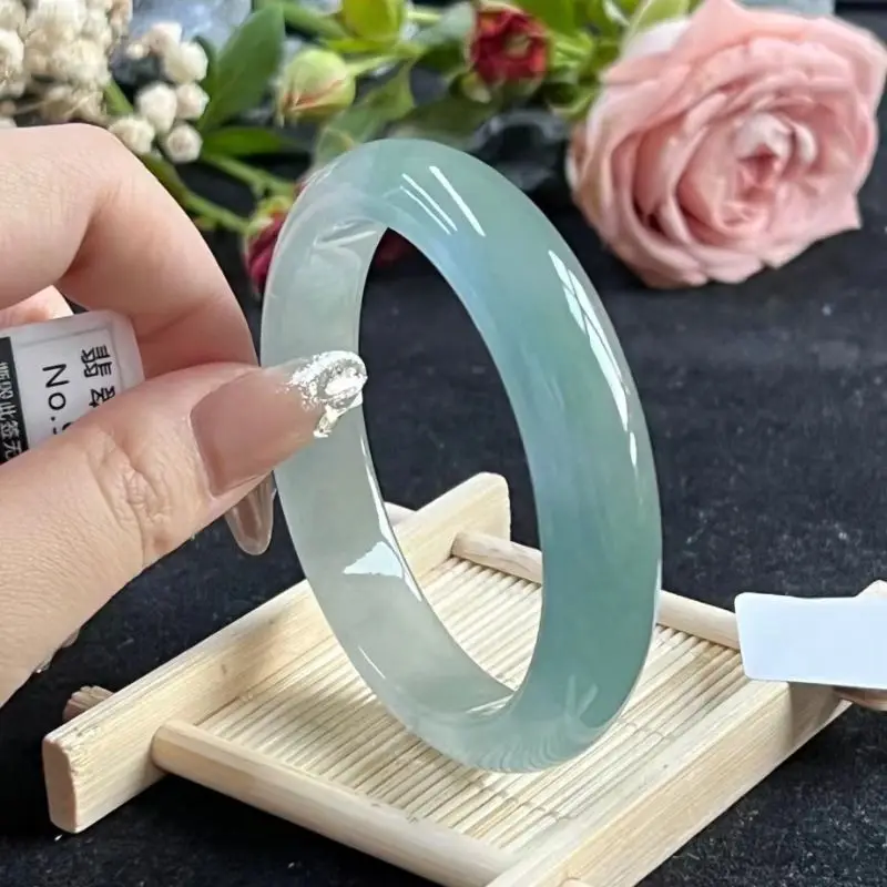 

Piaohua Ice Jade Bracelet Burma Laokeng Zhengquan Clear Water Yang Green Concubine Bracelet Agate Jade Bracelet