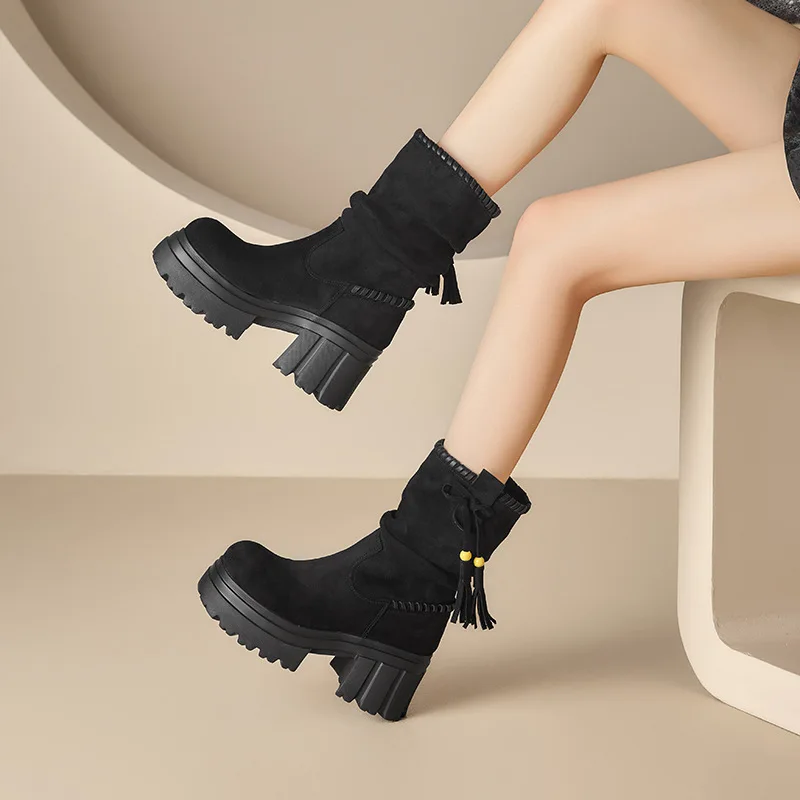 

Зимние женские хлопковые сапоги 2026 года, высокие сапоги до колена на платформе, массивный каблук, в стиле панк, кожаные, модные, весенние, мотоциклетные ботинки