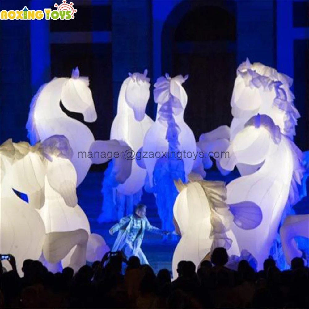 No Battery Fantastic Giant White Inflatable Horse Costume With LED Light For For Parade Event Performances