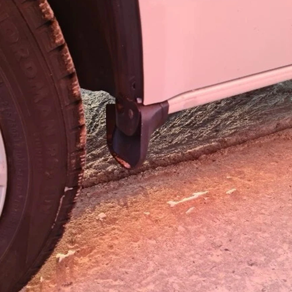 اللوحات الأمامية والخلفية للسيارة، اللوحات الطينية المزخرفة والواقية، سهلة التركيب، واقيات الطين كما يظهر الصور