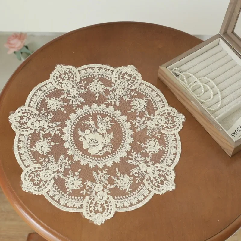 INS Retro Round Lace Dining Mat Exquisite Embroidered Lace Table Mat Photo Background Decoration Cloth