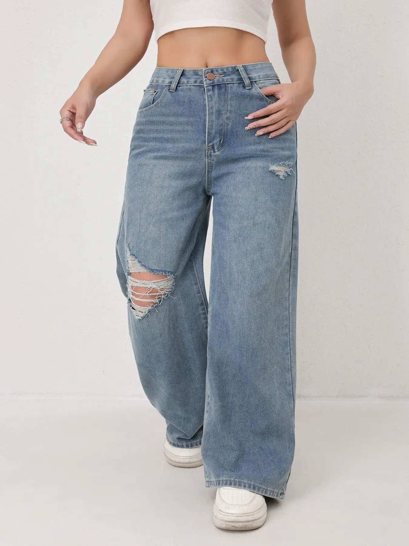 European and N Style Loose Leg Straight-leg Jeans with Holes Women Comfortable Fashion All-matching Trend Jeans
