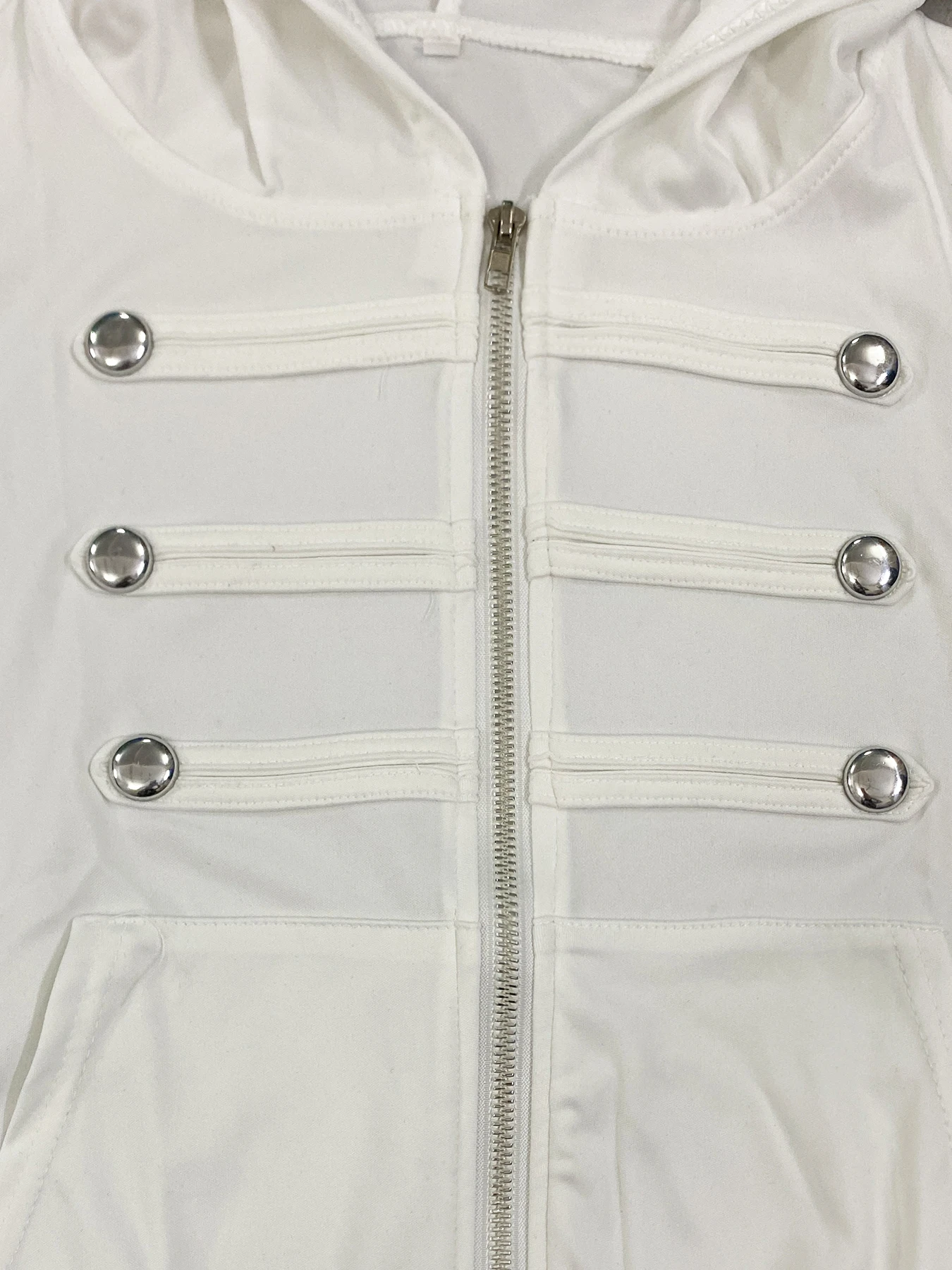 Koreanisches Sommer-Hoodie mit Reißverschluss und kurzen Ärmeln, mit Taschen, süßes und cooles doppelreihiges Retro-Top im Spicy-Girl-Stil. – Detail 4