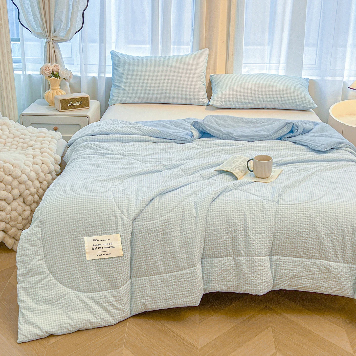 Japanese Super Soft Summer Quilt Soy Fiber Filled Breathable Air Conditioning Blanket Plaid Skin Friendly Lightweight Comforter