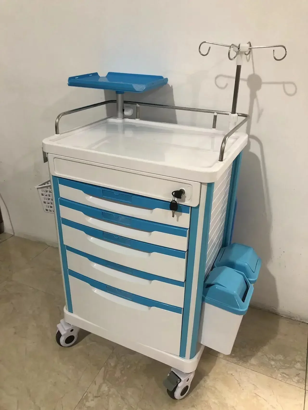 Manufactory wholesale hospital clinic patient room furniture with IV drip stand ABS medicine cart emergency trolley