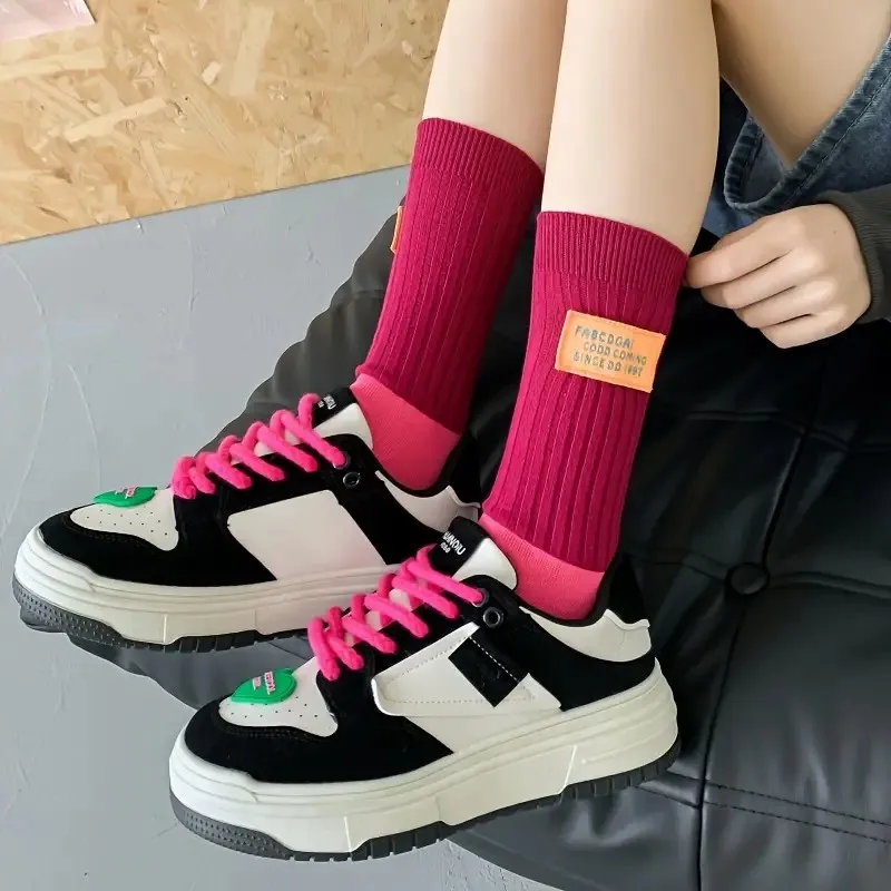 1/3 Paar Damen-Socken aus Baumwolle mit Seitenetikett und mittlerer Röhre, modischer karierter Druck, Street-Style, schweißabsorbierend, atmungsaktiv, lässige Socke – Detail 7