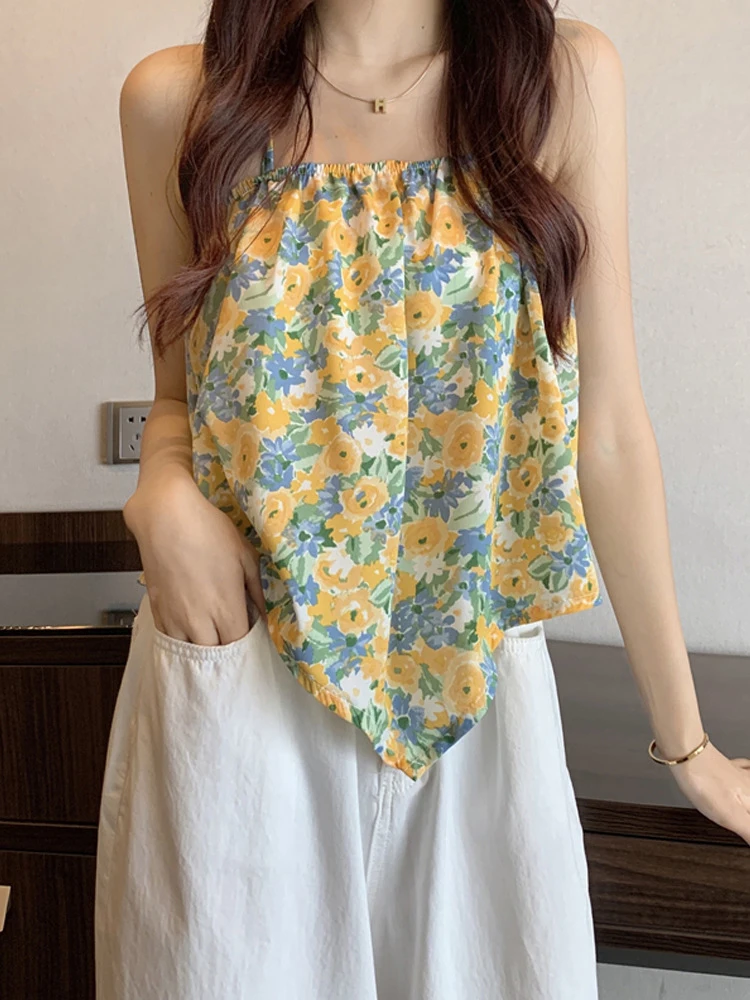 

Fragmented Flower Hanging Neck Suspender Vest For Women Summer Leusure Loose Beach Vacation Tops Chic Print Versatile Camisole