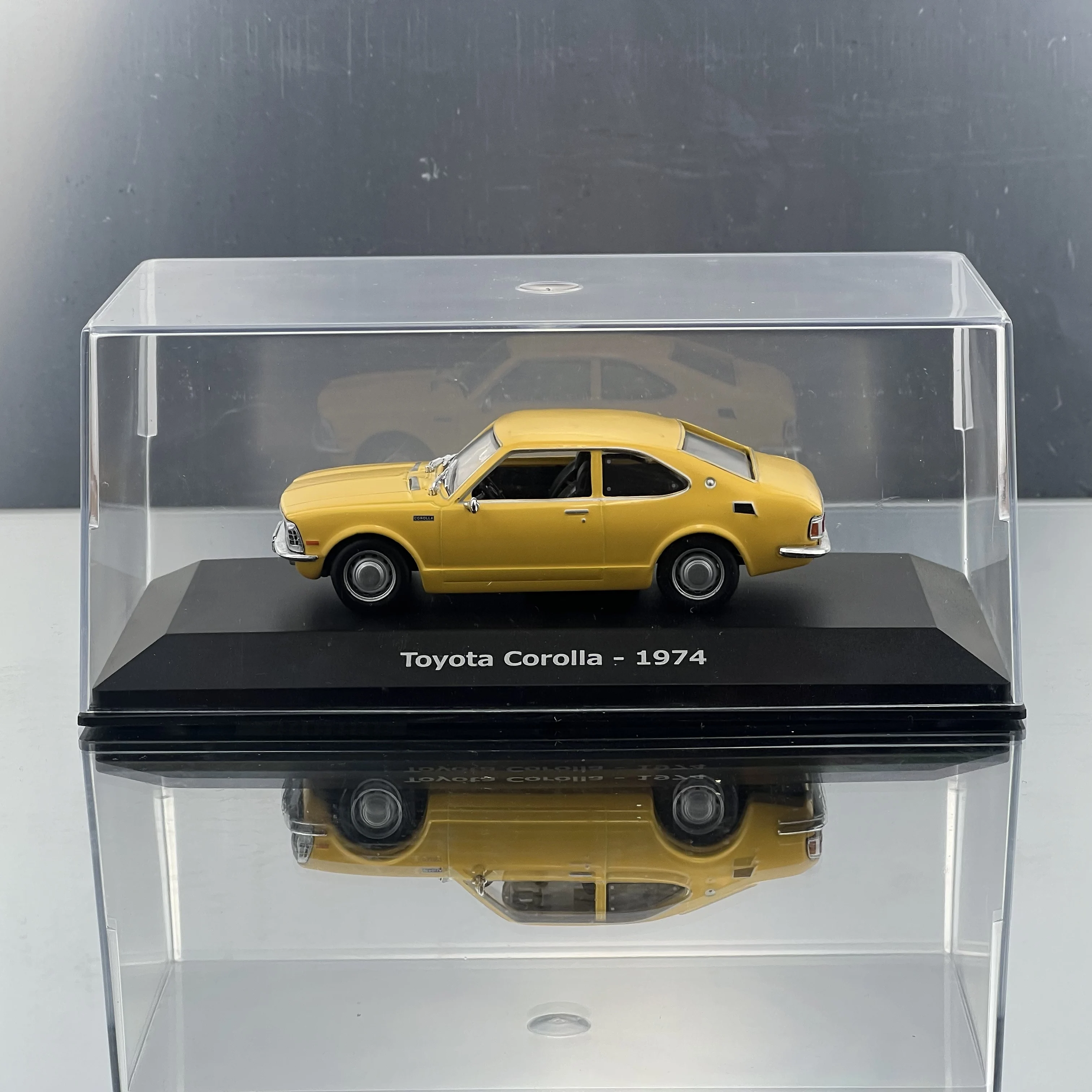 

Литой под давлением масштаб 1/43 TOYOTA COROLLA KE20, модель автомобиля из сплава, Коллекционная игрушка, подарок, сувенир, украшение для дисплея