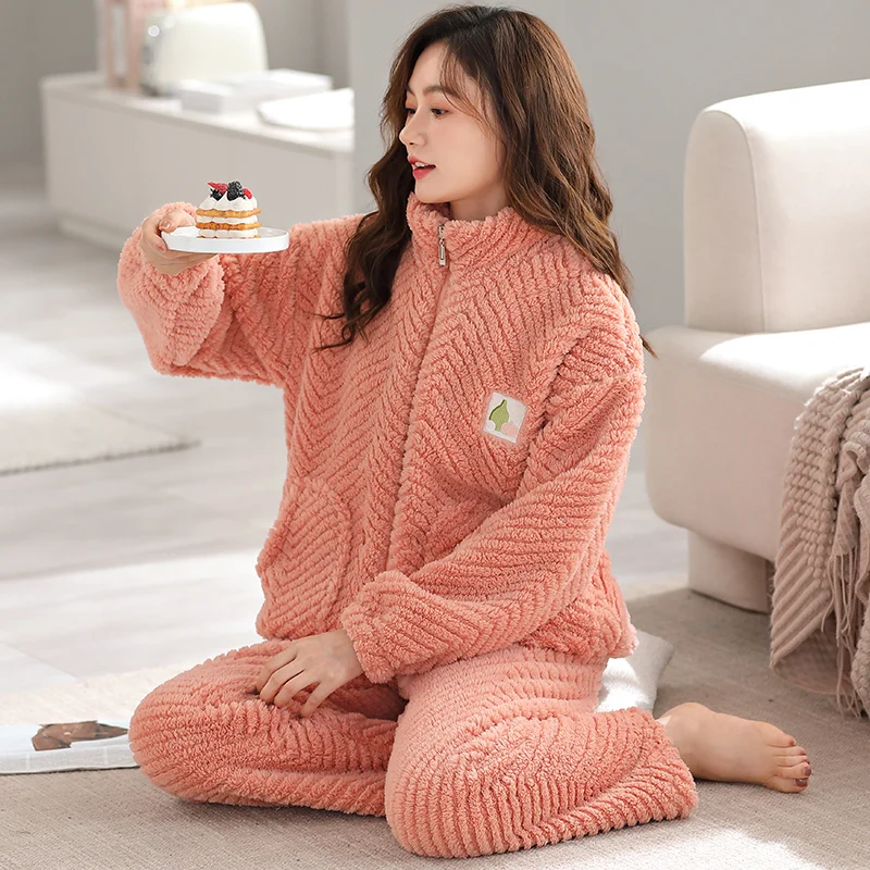 Pajamas Women's Winter Flannel Cardigan Zipper Round Neck Comfortable Keep Warm Plush Fabric Pyjamas Female Home Clothes Set