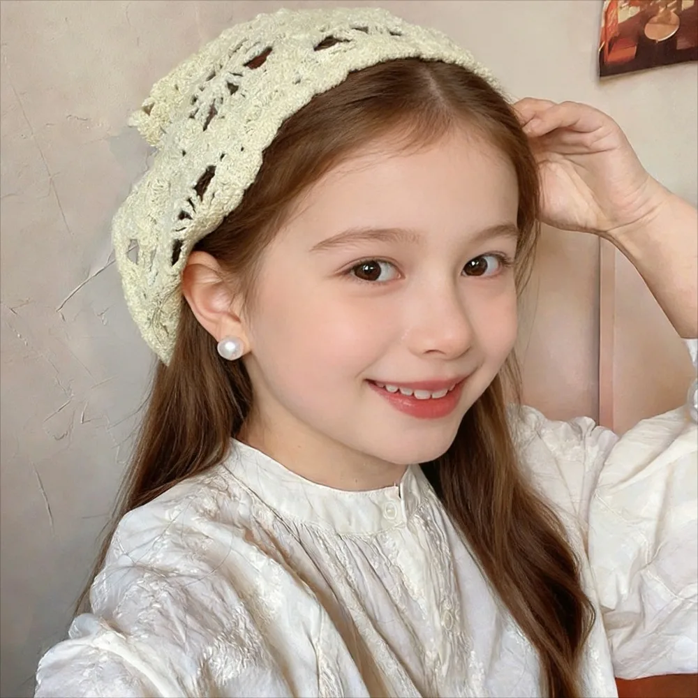 

Вязаный головной убор-шарф в стиле французского винтажа с цветочным узором, треугольный головной убор-шарф ручной работы, вязаный крючком, ретро-шарф с цветочным узором