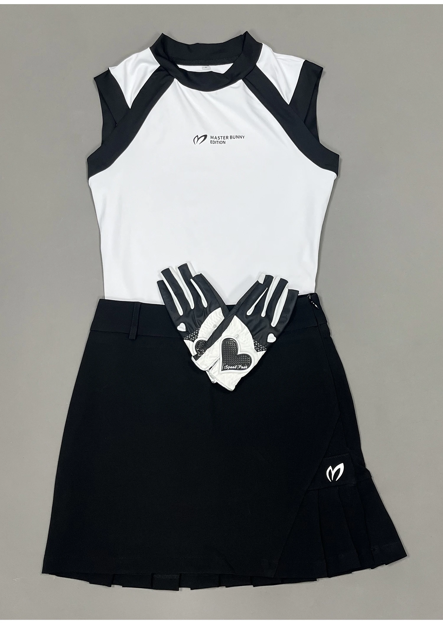 

Women's Golf Apparel: Quick-Dry Breathable Casual Sleeveless T-Shirt with Skirt Set - Anti-Exposure Design