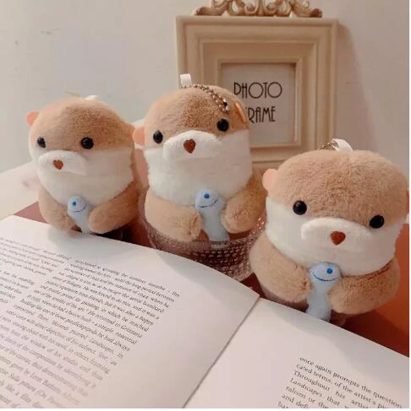 12cm 허그 피쉬 수달 인형 귀여운 플러시 펜던트 슈퍼 귀여운 인형 여자친구와 베스트 프렌드를 위한 선물 장식용 백팩 펜던트 장난감
