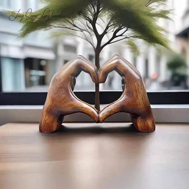 Custom Wooden Heart-Shaped Hand Gesture Sculpture – Home Living Room Tabletop Ornament