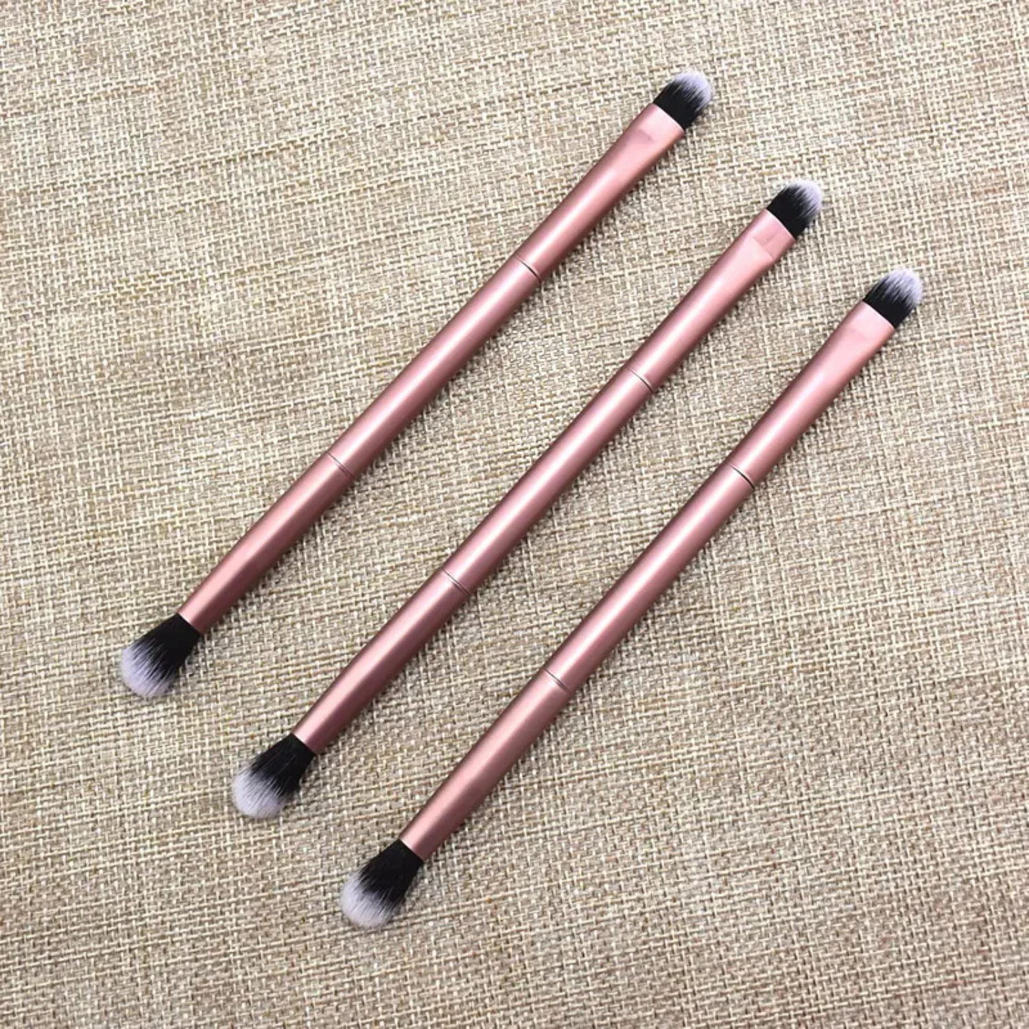 Double Head Concealer Brush with 1 Sheet of Aluminum Pipe