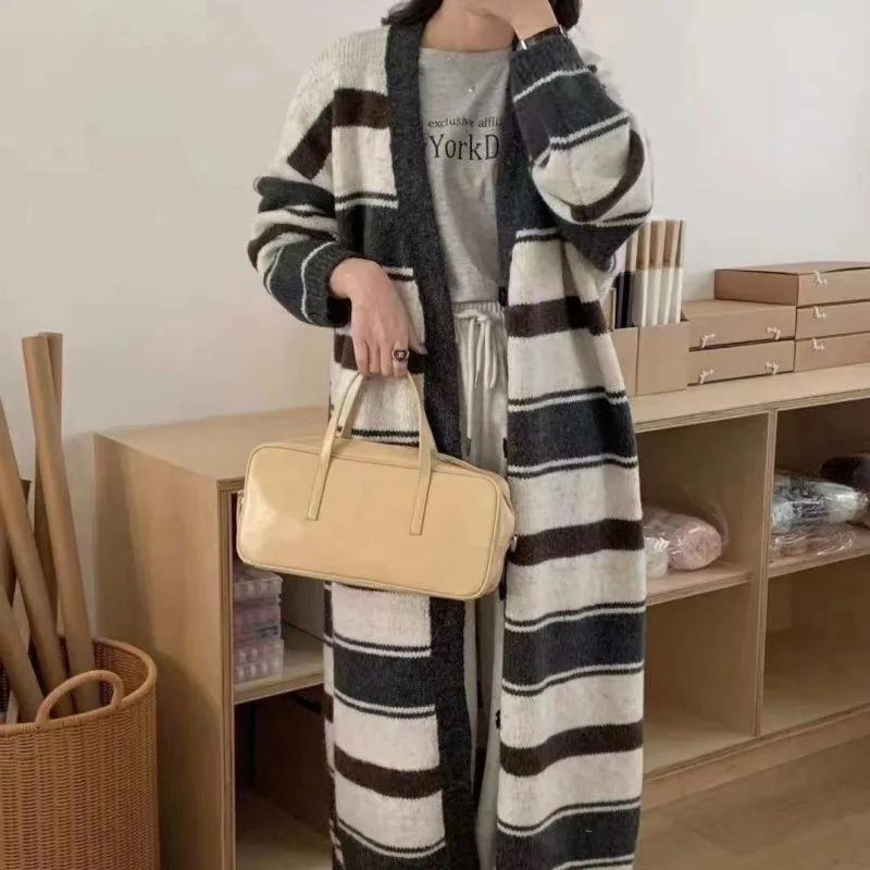 Gestrickter langer Mantel für Damen, 2025, Herbst und Winter, Vintage, gestreift, Lazy Sle, lockere Schlankheits-Oberbekleidung, Pullover, Top, Pendler-Sle