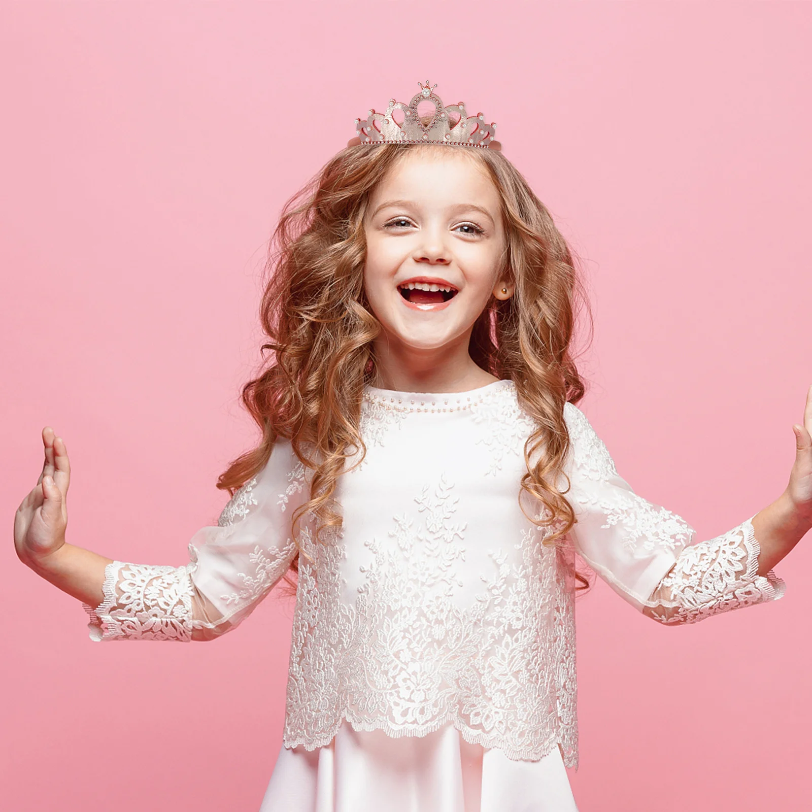 

Exquisite Crown Headwear Little Girls Performance Birthday Headwear Rhinestone Plastic Pearl Design Bright Color Visual