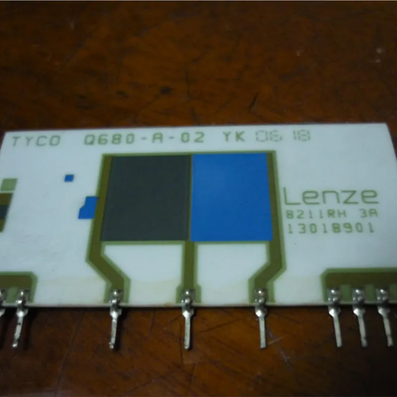 

8211RH. 3A Q680-A-02 sip10 1pcs