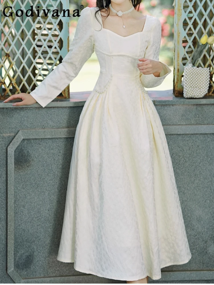

Spring Autumn Elegant French Temperament Square Collar White Fairy Dress Fashion High Waist Age Reduction Bead Princess Dresses