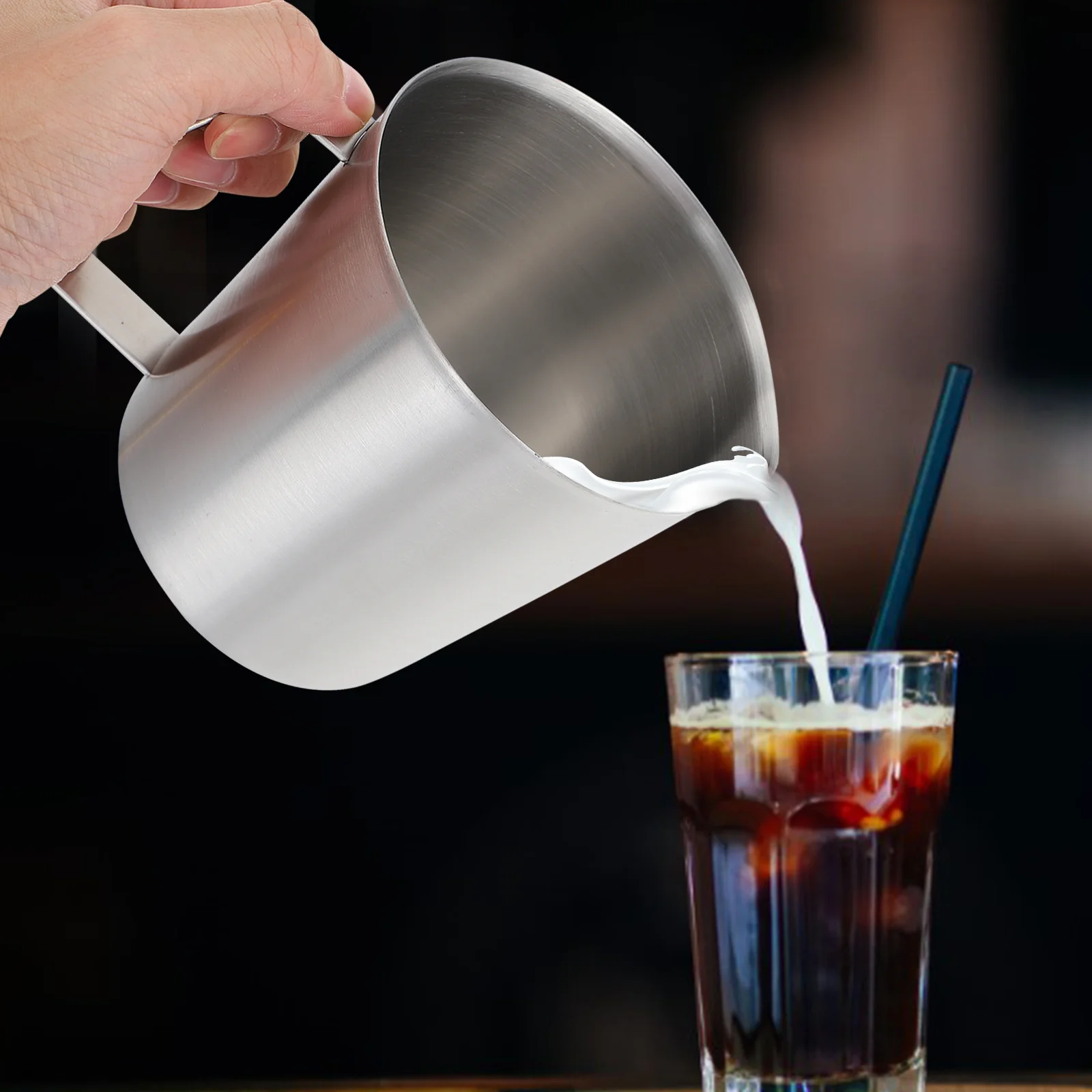 

700Ml Stainless Steel Milk Cup Coffee Pitcher For Frothing Latte Art Measuring Kitchen Tool Metal Graduated Beaker Scale