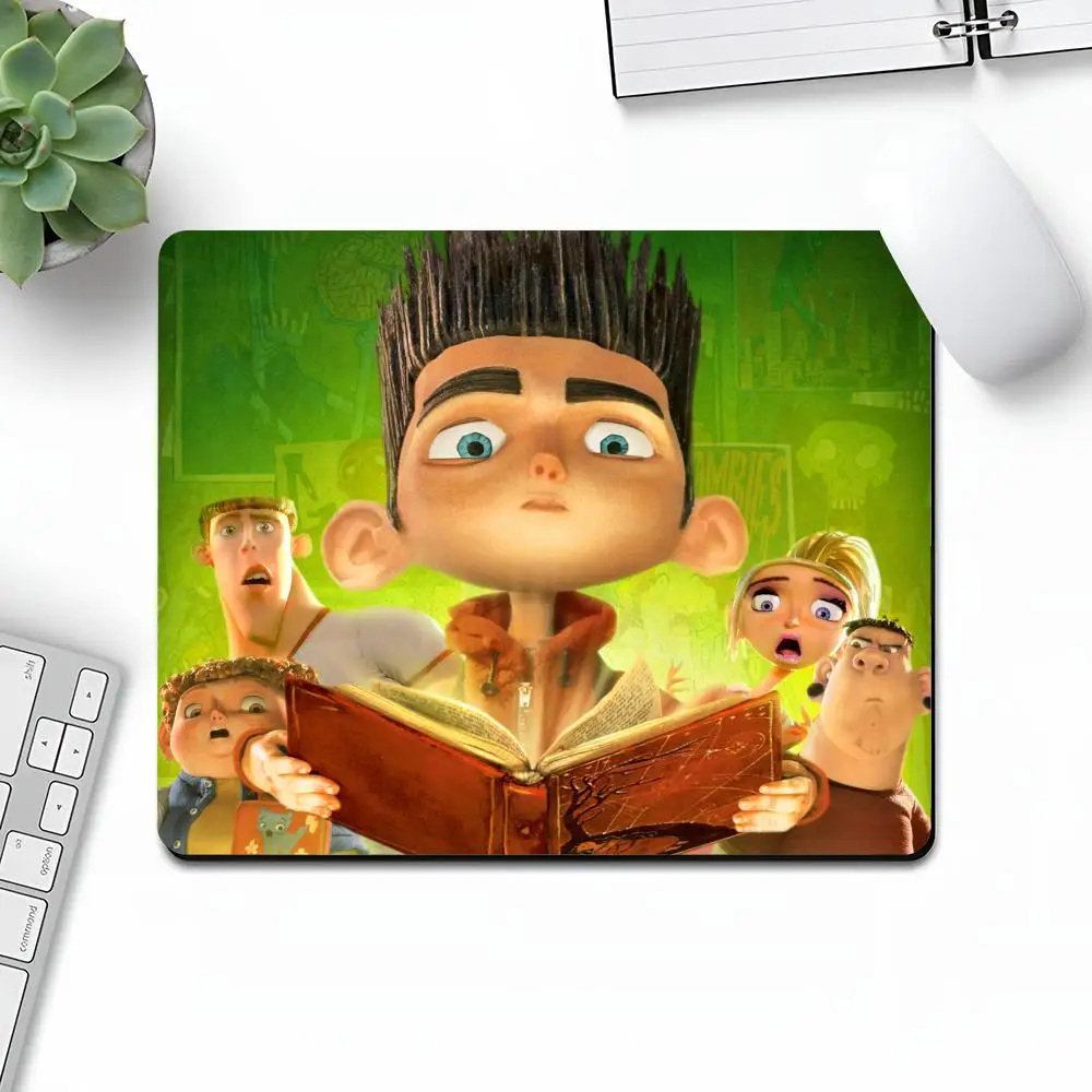 ParaNorman Mouse Pad Art Gaming Pearlescent Gamer Small Rubber Locking Edge Large Computer MousePad Laptop Desk Pad