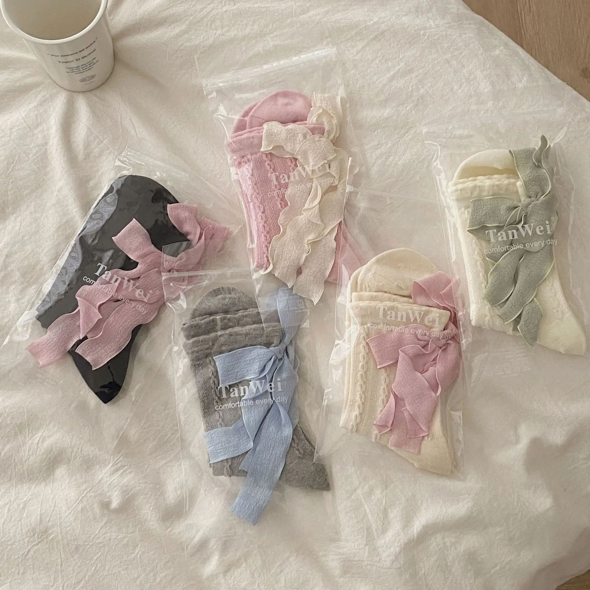 

Girly Ribbon Bow Slouch Socks,Breathable Ballet Style,Instagram-worthy Long Socks For Women