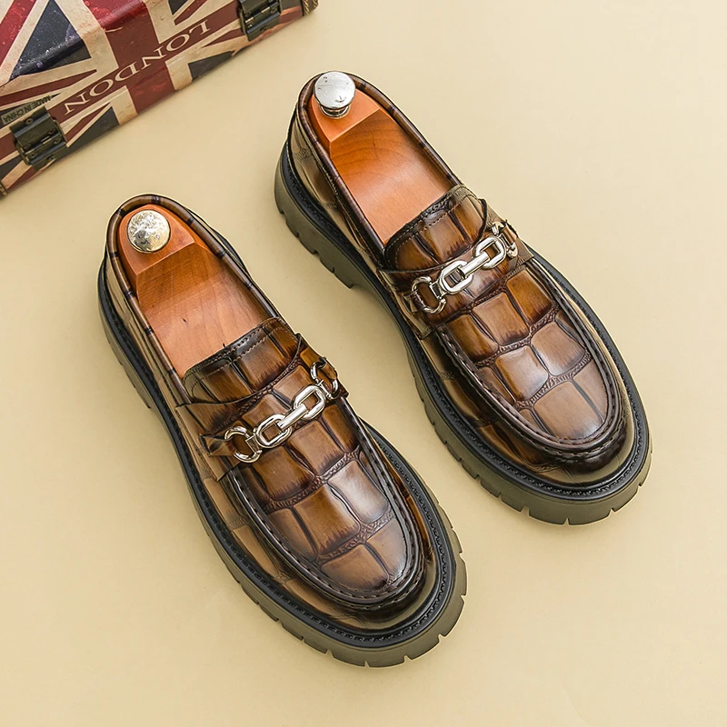 

Men Fashionable Loafers Men Thick-soled Wear-resistant Business Brand Leather Shoes Gentleman Social Shoes Size 38-46 Men Shoes