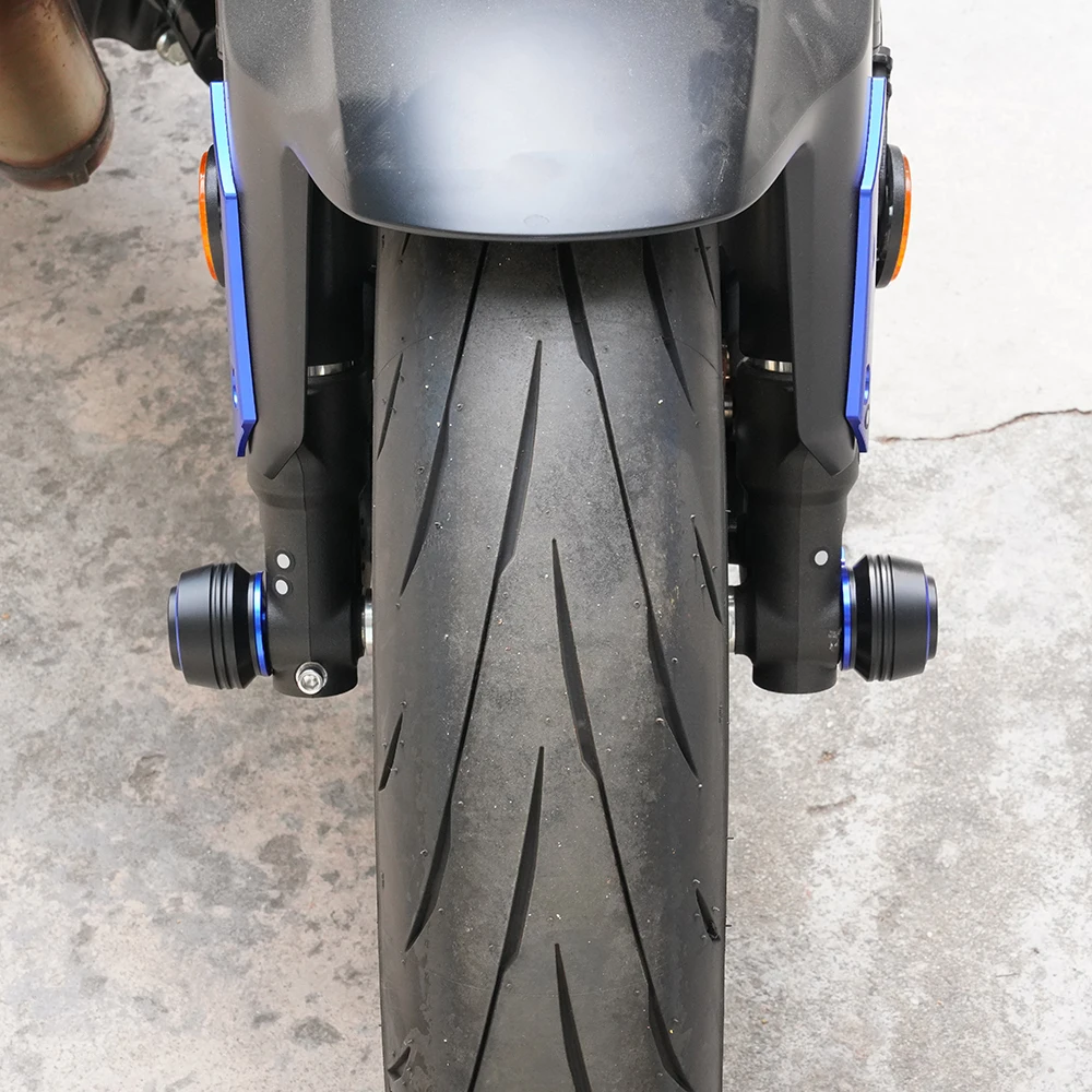 Für YAMAHA MT07 MT 07 2026 2025 MT-07 FZ07 Motorradzubehör Radachsen-Gabelschoner Schwingenstützen Ständerhalterung MT07 – Detail 1