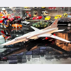 Diecast 1:144 Scale Russian TU22M3 tu22 Backfire bomber 1/200 TU95 Alloy Finished Simulation Model Souvenir Gifts For Adult Boy