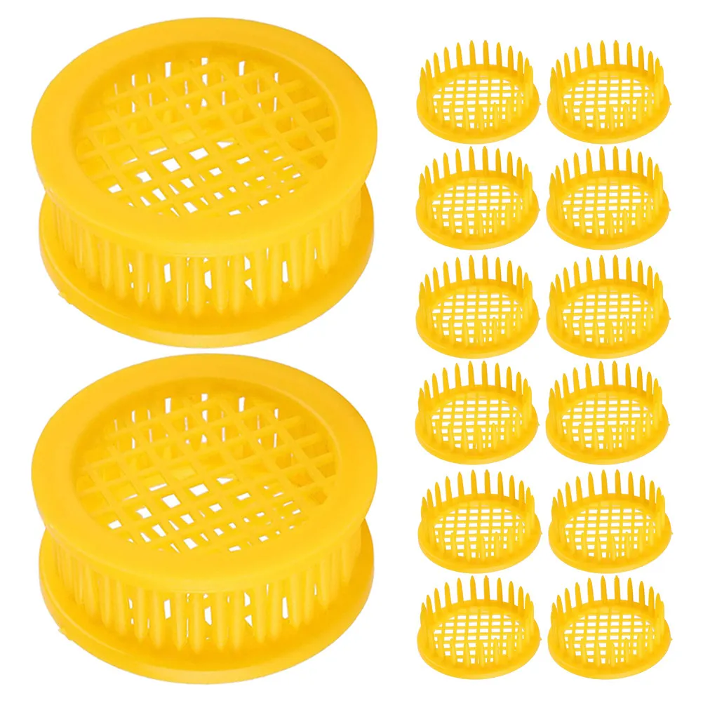 18Pcs Beekeeping Queen Cage Plastic Isolator for Transport Catching Rearing and Hive Productivity Boost Beekeeper Equipment Tool