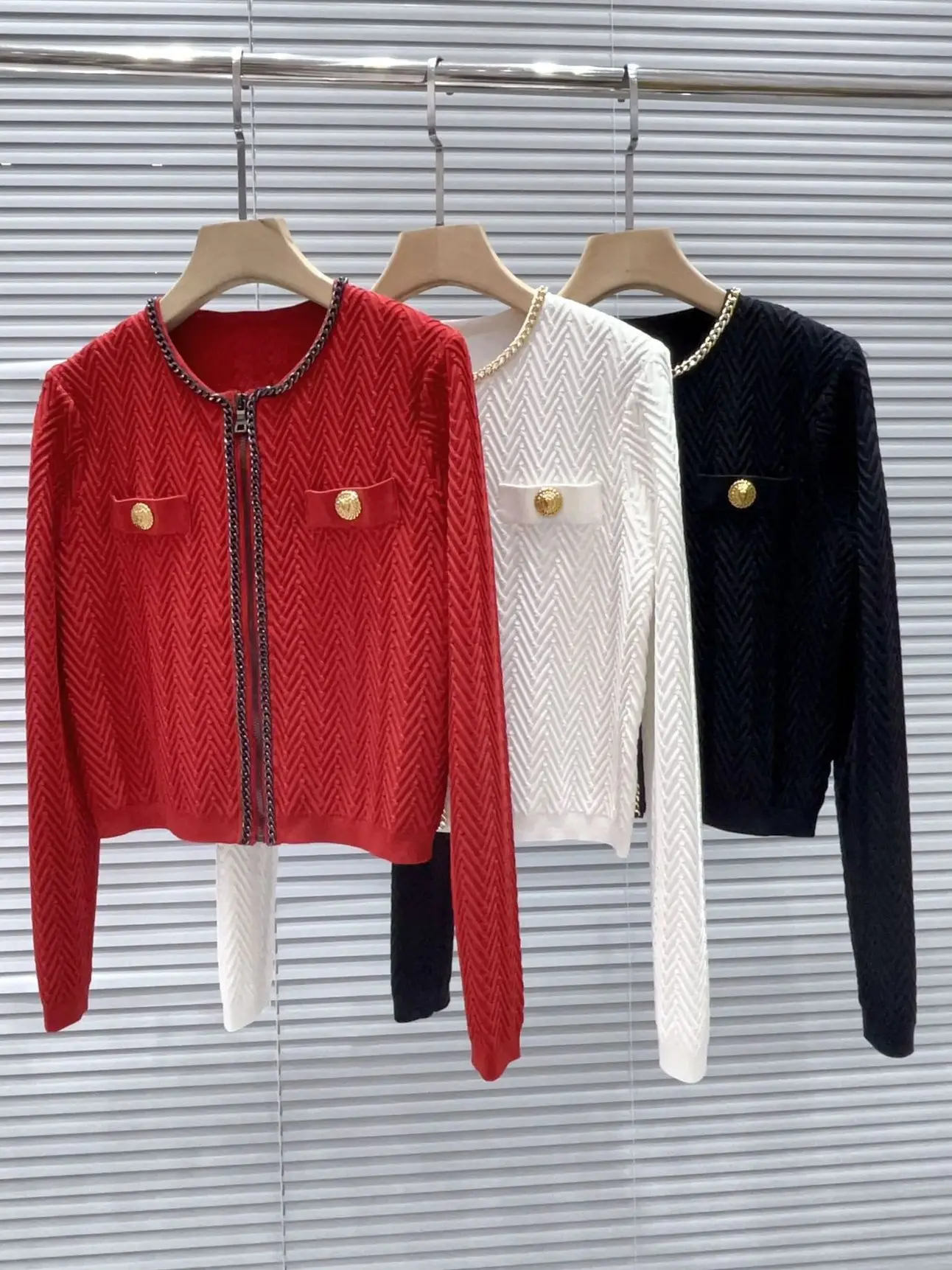 

High-End Version Parisian Chic Gold Buckle Chain Zipper round Neck Knitted Open Cardigan Women's Top Outerwear Long Sleeve ...