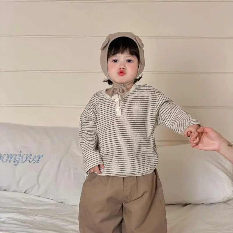

2026 Spring New Baby Long Sleeve T Shirts Cotton Infant Boy Casual Bottoming Tops Girls Loose Striped T Shirts Toddler Clothes