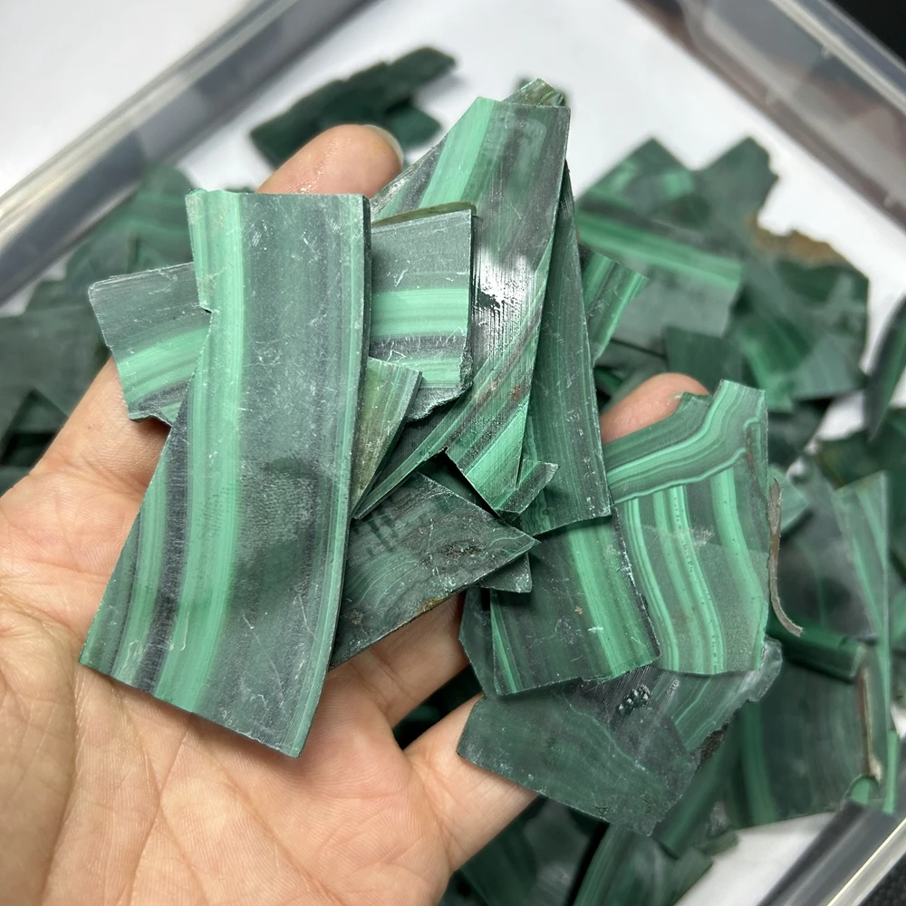 Unpolishing Double Falt 2.5mm Thickness Natural Malachite Sheet Irregular Raw Material
