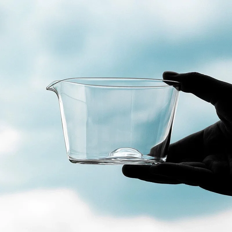 Japanese Style 200ML Water Droplet Glass Fair Cup Tea Dispenser Heat Resistant Tea Divider Serving Teacup Chahai Kung Fu Tea Set