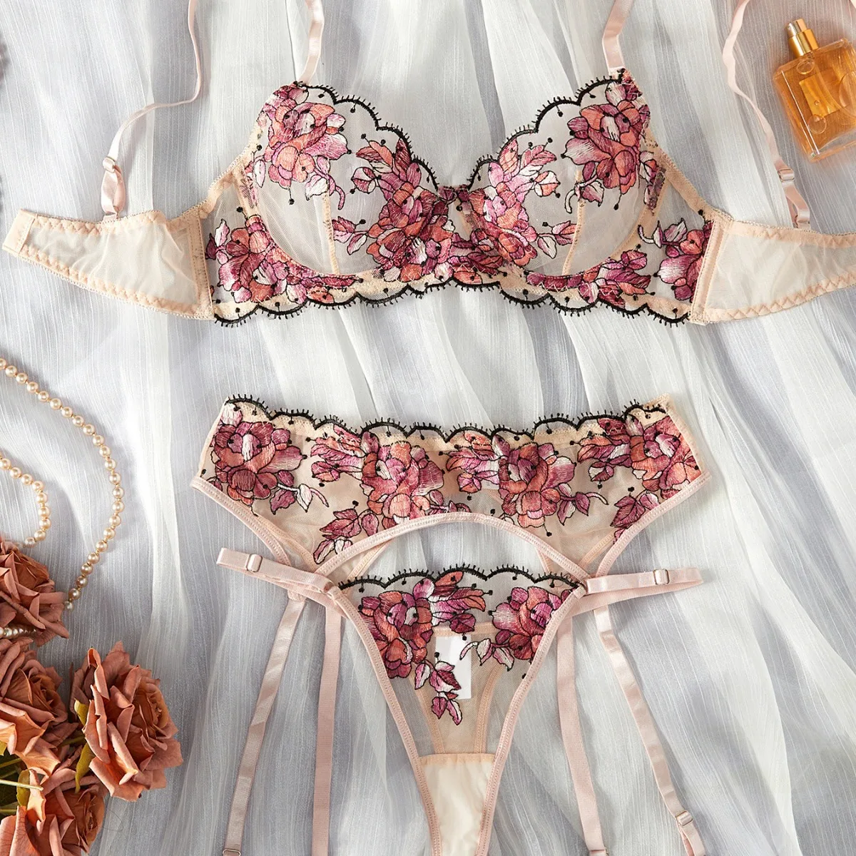 

Kagano трансграничное кружево с цветочным принтом в стиле ретро, бестселлер, комплект нижнего белья, женские брюки со стальным кольцом и низкой талией, полиэстер