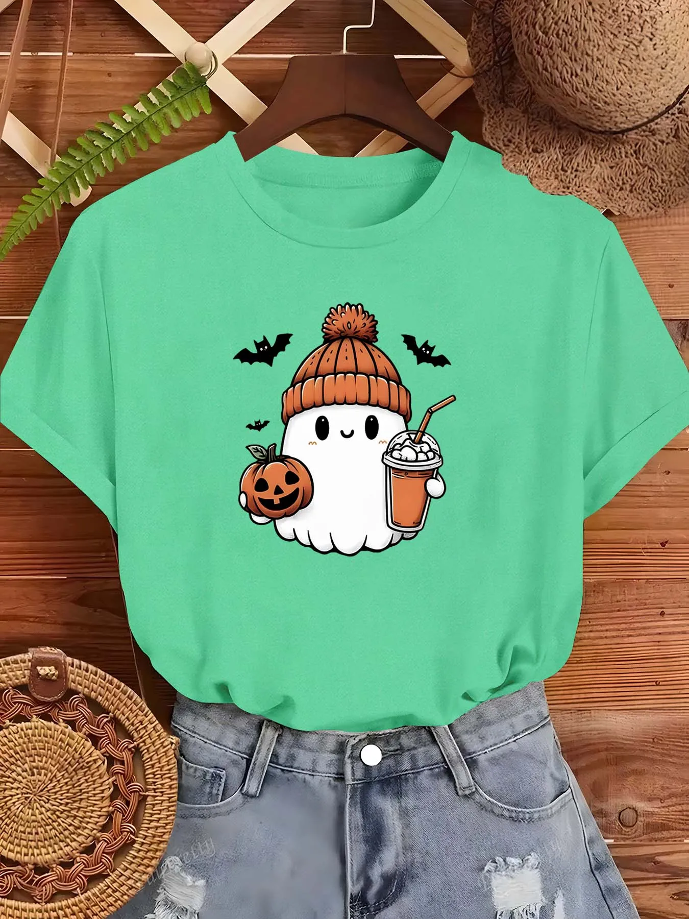 lus Size Halloween Simpatico fantasma Zucca Bevanda a tema per le donne Elegante pezzo di moda con atmosfera festosa e adorabile perfetta