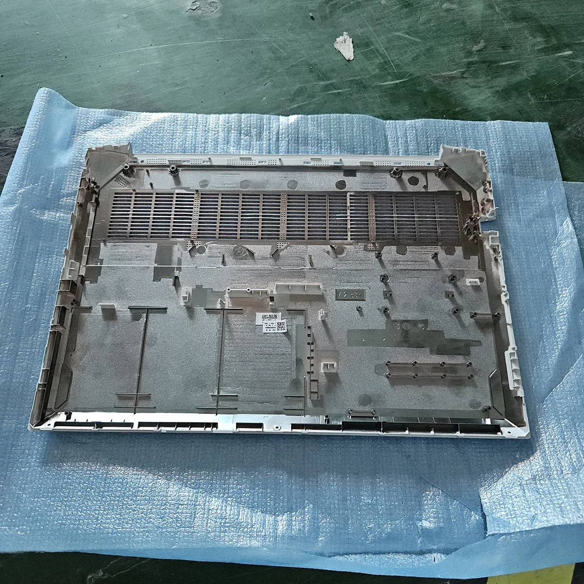 جديد الأصلي ل HP ZHAN 99 G2 G3 G4 TPN-Q229 Q284 سلسلة الكمبيوتر المحمول أسفل قاعدة الغطاء السفلي الجمعية EAG3H00506A 1004A 1204A