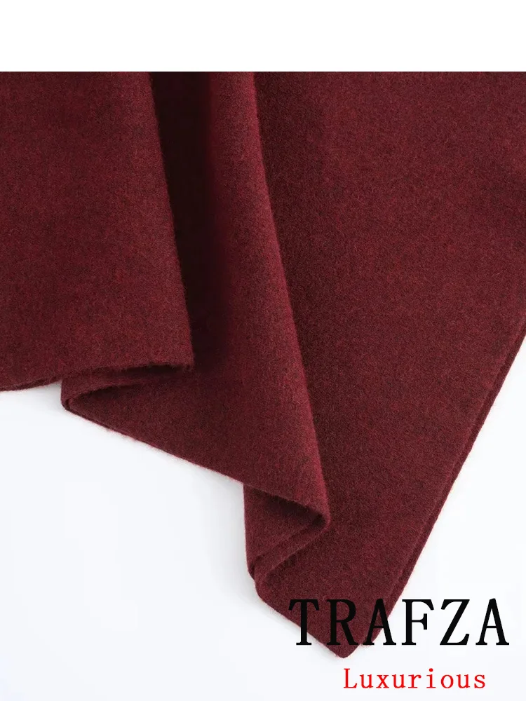 TRAFZA Vintage Casual Red Solid Women Coat O-Neck Pullover Asymmetric Loose Knitted Sweater New Fashion 2024 Autumn Winter Tops