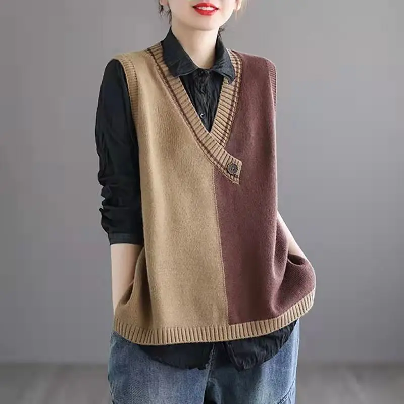 Fashion V-Neck Spliced Button Color Vest Sweater Women\'s Clothing 2023 Winter New Casual Pullovers Loose All-match Tops